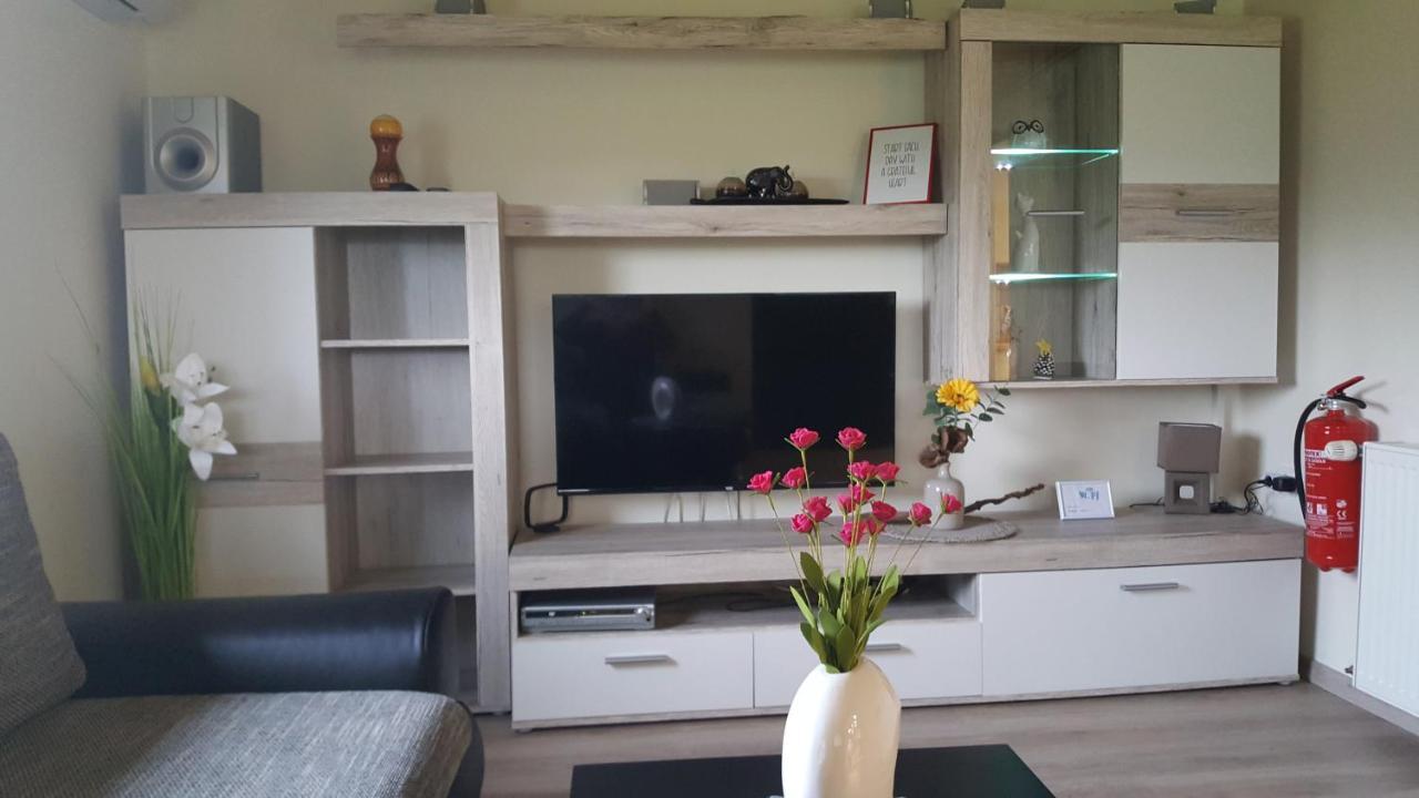Na Off Radenci Exterior foto